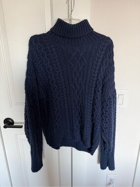Hunter Bell Turtleneck Cable Knit Sweater - Navy